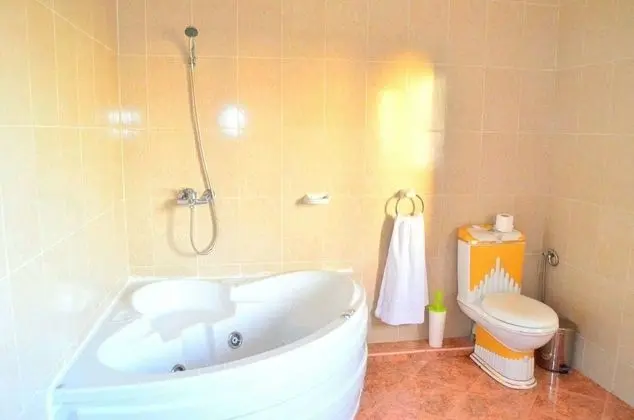 Tek Büyük Yataklı Oda