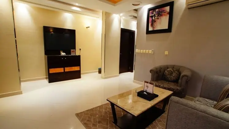 1 Çift ​​kişilik Yatak Club