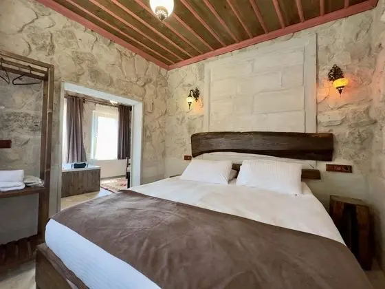 Deluxe Jakuzili Suite