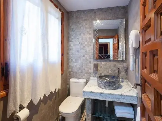 Superior Tek Büyük Yataklı Oda