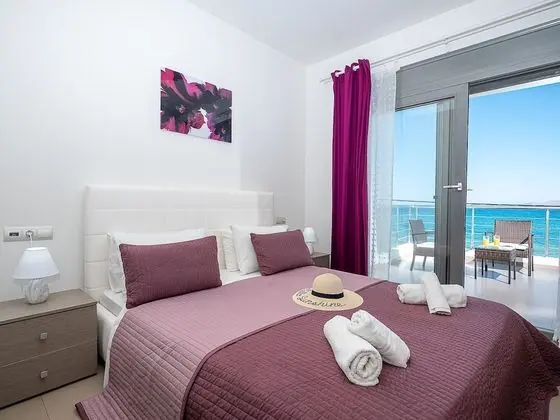 Villa, 3 Yatak Odası, Denize Sıfır