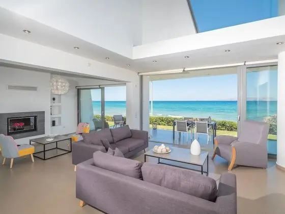 Villa, 3 Yatak Odası, Denize Sıfır