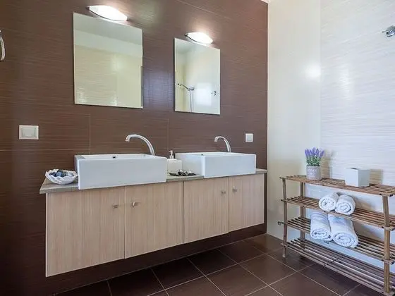 Villa, 3 Yatak Odası, Denize Sıfır