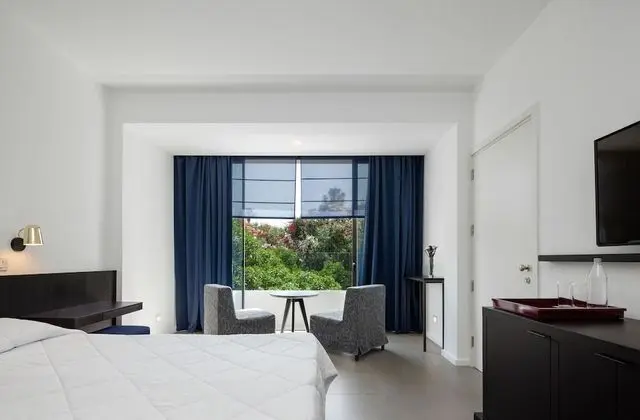 Inland View Room