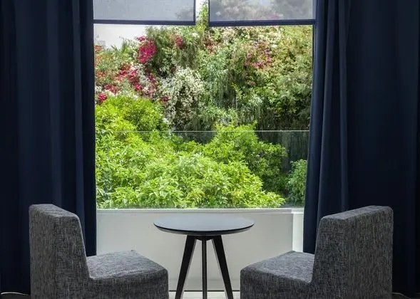 Inland View Room