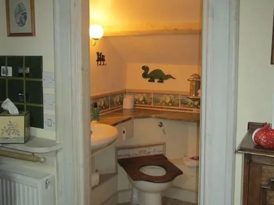 Tek Kişilik Oda, Banyolu/Duşlu (Mouse House)