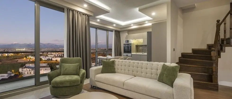 Penthouse Executive Duplex Suite Custom Oda