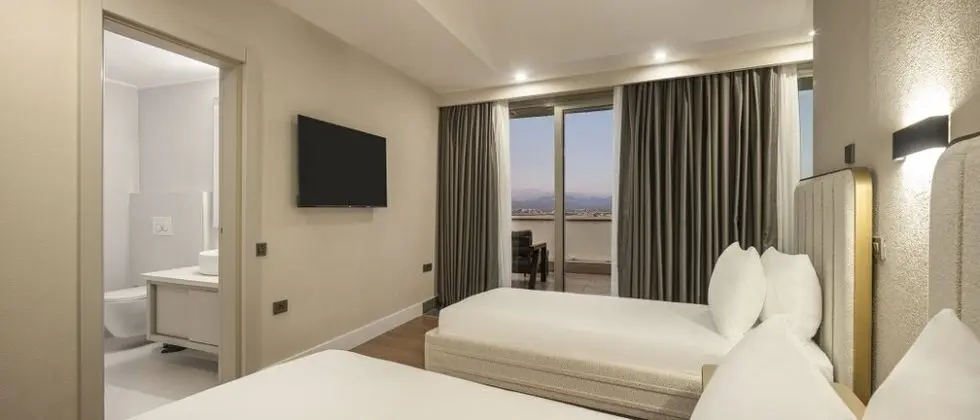 Penthouse Executive Duplex Suite Custom Oda