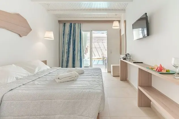 Deluxe Tek Büyük Yataklı Oda, Kişiye Özel Havuzlu