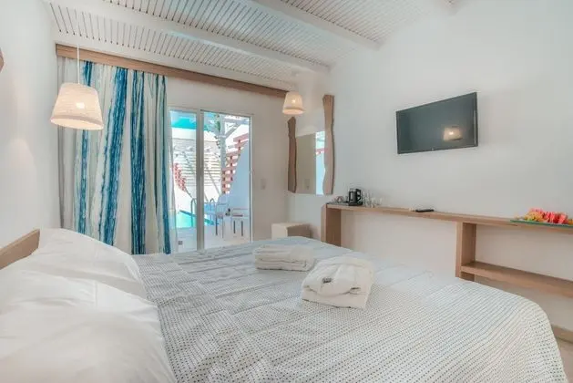 Deluxe Tek Büyük Yataklı Oda, Kişiye Özel Havuzlu