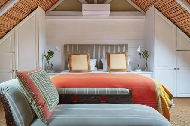 Comfort Ev, Kişiye Özel Havuzlu (The Bolt Hole)