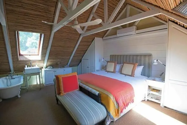 Comfort Ev, Kişiye Özel Havuzlu (The Bolt Hole)