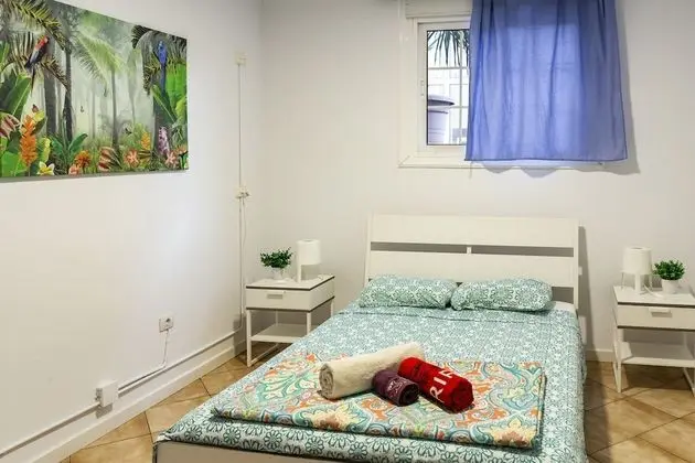 Basic Tek Büyük Yataklı Oda, Ortak Banyo