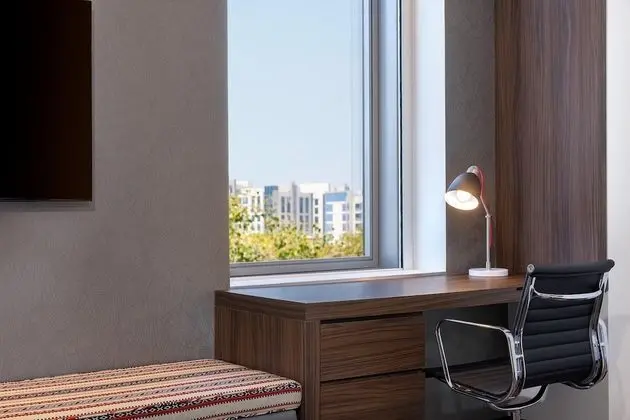 Oda, 2 Tek Kişilik Yatak, Sigara İçilmez, Şehir Manzaralı