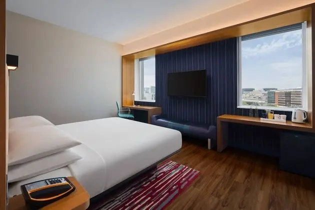aloft, Oda, 1 En Büyük (King) Boy Yatak, Sigara İçilmez, Şehir Manzaralı