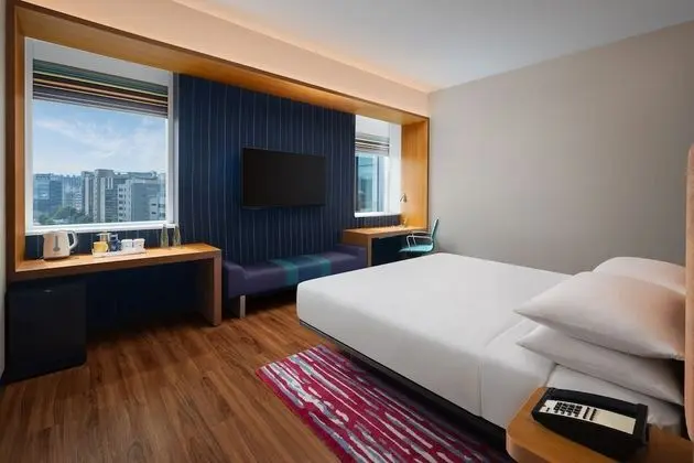 Urban, Club Oda, 1 En Büyük (King) Boy Yatak, Sigara İçilmez, Şehir Manzaralı