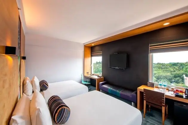 aloft, Oda, 2 Büyük (Queen) Boy Yatak, Sigara İçilmez, Şehir Manzaralı