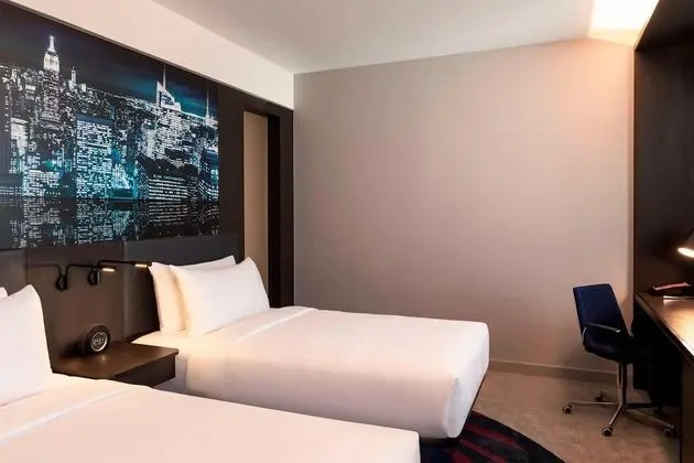 aloft, Family Oda, 1 Çift Kişilik Yatak