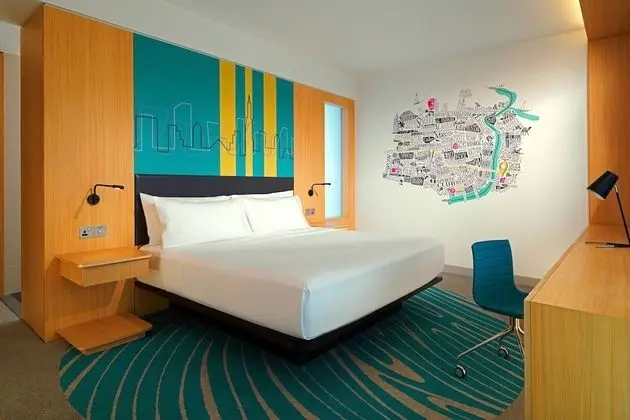 aloft, Family Oda, 1 Çift Kişilik Yatak