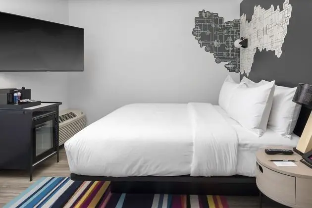 aloft, Oda, 1 En Büyük (King) Boy Yatak, Sigara İçilmez