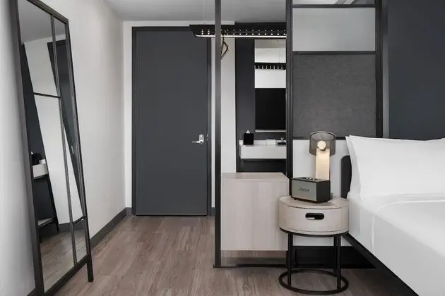 aloft, Oda, 1 En Büyük (King) Boy Yatak, Sigara İçilmez