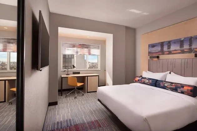 aloft, Oda, 1 Büyük (Queen) Boy Yatak, Sigara İçilmez