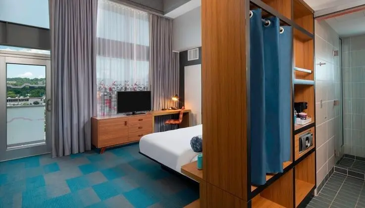 aloft, Oda, 1 En Büyük (King) Boy Yatak, Şehir Manzaralı, Köşe