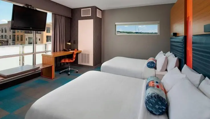 aloft, Oda, 2 Büyük (Queen) Boy Yatak, Balkon, Şehir Manzaralı