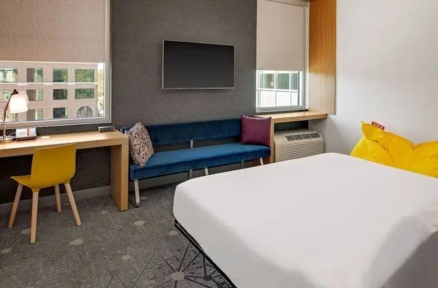 Oda, 1 En Büyük (King) Boy Yatak (Mobility/Hearing Access, Transf Shwr)