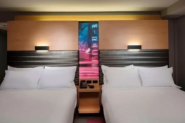 aloft, Süit, 2 Çift Kişilik Yatak, Şehir Manzaralı