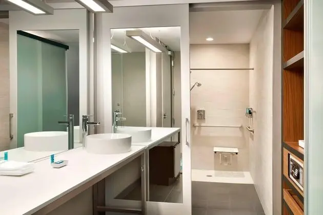 Oda, 1 En Büyük (King) Boy Yatak