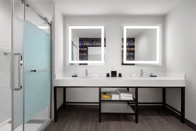 aloft, Oda, 2 Çift Kişilik Yatak, Sigara İçilmez