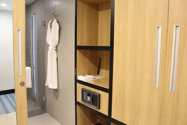 aloft, Oda, 1 En Büyük (King) Boy Yatak, Sigara İçilmez