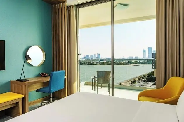 aloft, Oda, 1 En Büyük (King) Boy Yatak, Balkon, Kısmi Deniz Manzaralı