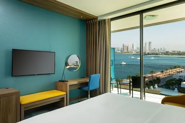 aloft, Oda, 1 En Büyük (King) Boy Yatak, Balkon, Kısmi Deniz Manzaralı