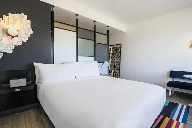 aloft, Oda, 1 En Büyük (King) Boy Yatak, Sigara İçilmez