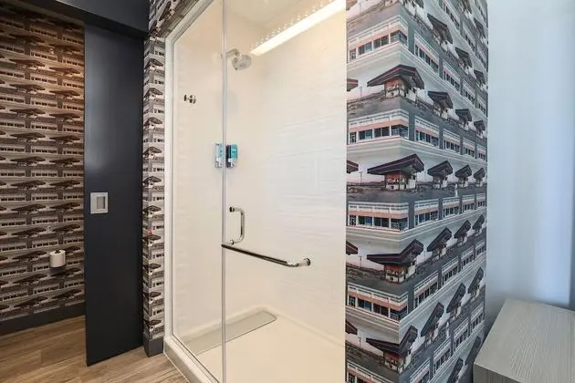 aloft, Oda, 1 En Büyük (King) Boy Yatak, Sigara İçilmez