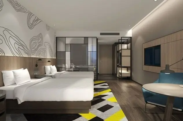 Oda, 2 Çift Kişilik Yatak, Sigara İçilmez, Şehir Manzaralı