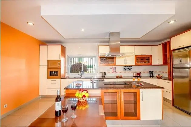 Villa, 4 Yatak Odası, Kişiye Özel Havuzlu