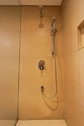 Deluxe Oda, 1 Büyük (Queen) Boy Yatak ve Çekyat, Balkon
