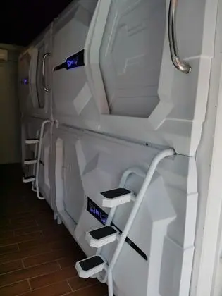Ortak Ranzalı Oda (1 Capsule in 18 Capsules Room)