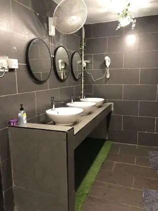Ortak Ranzalı Oda (1 Capsule in 18 Capsules Room)