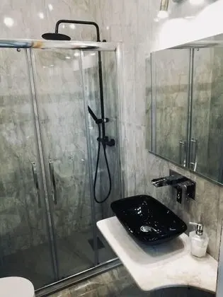 Classic Tek Büyük Yataklı Oda, Özel Banyo (white)
