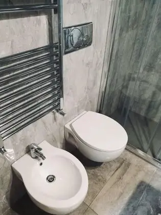 Classic Tek Büyük Yataklı Oda, Özel Banyo (white)