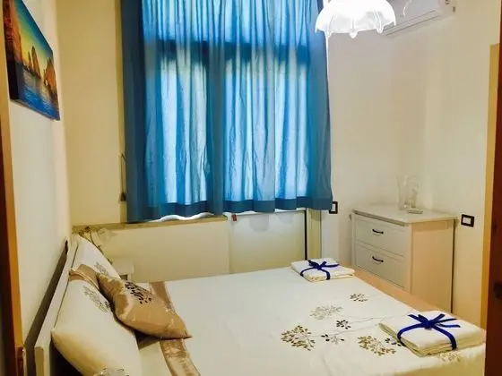Tek Büyük Yataklı Oda, Özel Banyo (External)