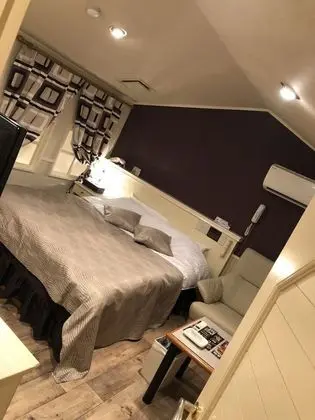 Tek Büyük Yataklı Oda, Sigara İçilebilir