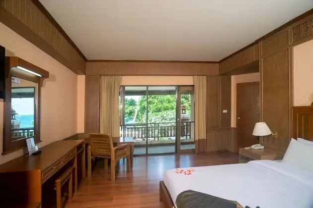 Deluxe King Room