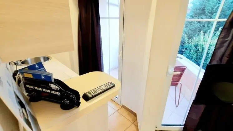 Basic Stüdyo, 1 Çift Kişilik Yatak, Havuz Manzaralı