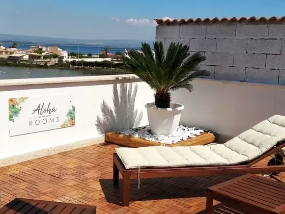 Deluxe Üç Kişilik Oda, Deniz Manzaralı