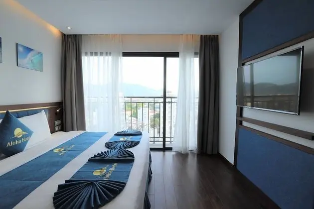 Senior Tek Büyük veya İki Ayrı Yataklı Oda, Şehir Manzaralı
